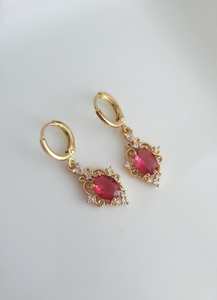 Pendientes de Aro Huggie con Dijes de Rubí, Plata de Ley 925 Chapada en Oro, Estilo Vintage, Regalo para Ella, Pendientes de Rubí Rosa - Product Image 2