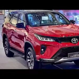 Fortuner GX SUV d'occasion pas cher, 7 places, toutes options, sans accident et garantie assurée - Product Image 3