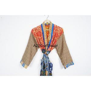 Kimono Rojo Hecho a Mano con Estampado Paisley, Kimono Boho para Mujer, Kimono Largo Estampado, Chaqueta Kimono para Festival o Playa - Product Image 2