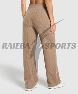 Pantalon de survêtement évasé haut de gamme et tendance pour hommes et femmes – Léger, ajusté et ample, style droit - Product Image 3