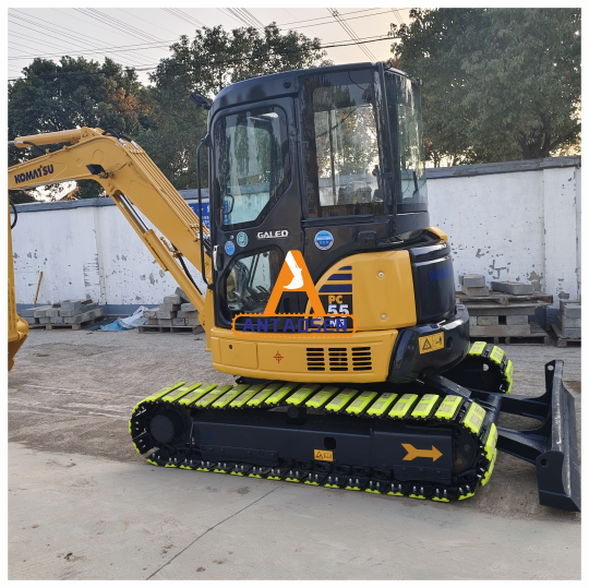 Used Komatsu PC55 5.5Tons Japan Original Good Condition Used Excavator Hydraulic Crawler Excavator Used Machine