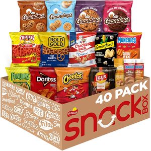 Coffret de collations ultime Frito-Lay, assortiment varié de chips, biscuits, craquelins et plus, 3,39 livres, (lot de 40) - Product Image 1
