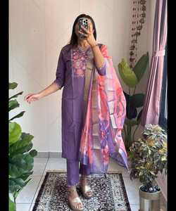 ชุดเดรสแฟชั่นอินเดีย-ปากีสถานสำหรับสาวๆ ซื้อส่งจำนวนมากออนไลน์ เสื้อผ้าลำลอง เซ็กซี่ สวยสง่า ไซส์ใหญ่ ชุดผ้าไหมผสมผ้าฝ้าย - Product Image 2