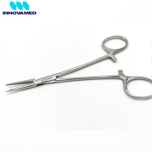 Forceps chirurgicaux en acier inoxydable personnalisés avec logo, best-seller pour la chirurgie, par INNOVAMED - Product Image 3