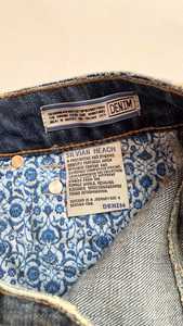 Micro pantalones cortos Y2K Silvian Heach | Denim desgastado con diamantes de imitación | Club Girl Summer Look | MS Handicraft Algodón moderno personalizado - Product Image 3