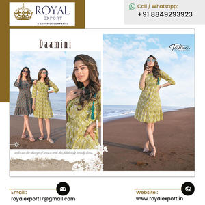 เสื้อพิมพ์ลายสำหรับผู้หญิงจากอินเดียทำจากผ้าฝ้ายเนื้อนุ่มและฟอยล์ - Product Image 3