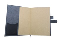 Agenda rigide personnalisable haut de gamme en cuir et feutre, avec reliure thermique, breloque alphabet et attache stylo, idéal pour la personnalisation et les cadeaux