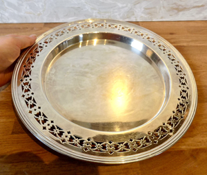 Plaque de chargeur en métal au design traditionnel Plaque de chargeur en métal classique et élégante faite à la main de qualité supérieure - Product Image 6