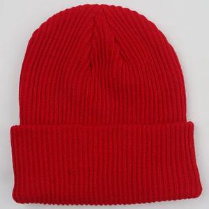 Bonnet d'hiver | Tricot acrylique de haute qualité avec doublure en polaire douillette | Coupe extensible chaude unisexe | Jacquard de marque OEM/ODM - Product Image 4