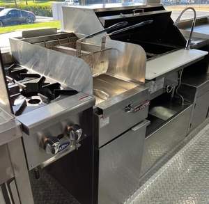 Remorque mobile personnalisable de restauration rapide pour traiteur de pizza entièrement équipée d'un nouveau camion de crème glacée et de pizza pour la restauration - Product Image 2