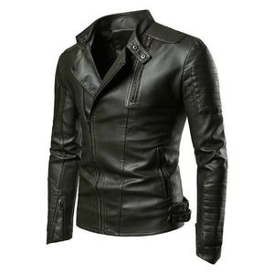 C'est une veste de moto pour homme en similicuir noir, avec col à revers, fermeture éclair sur le devant et poches poitrine boutonnées. - Product Image 3