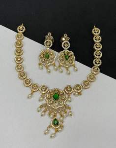 CZ finition mate ensemble de collier pour les femmes dernière conception ensemble d'usure minimale parfait pour les vêtements de fête ensemble luxueux brillant avec boucles d'oreilles - Product Image 2