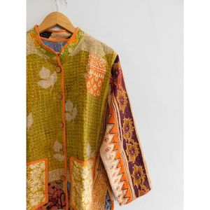 Chaqueta de Algodón Kantha para Mujer, Corta, de Invierno, Acolchada, Ecológica, Transpirable, con Botones y Estampado Floral Tejido - Product Image 4