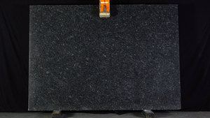 Dalle de granit gris acier indien finition de surface polie pour sol de salon intérieur et extérieur-Haute qualité d'exportation - Product Image 4