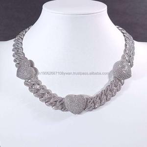 Approvisionnement direct d'usine en argent sterling 925 glacé Moissanite diamant chaîne à maillons cubains disponible à la vente depuis l'Inde - Product Image 4