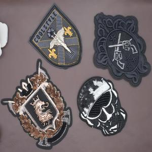 刺繍入りアイロンロゴ刺繍パッチテキスタイルラベルパーカーカスタムシェニールパッチ衣料品タグ（ロゴ付き） - Product Image 6