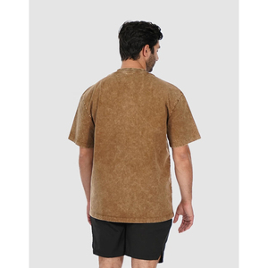 เสื้อยืดคอตตอนย้อมสีทรงโอเวอร์ไซส์สำหรับผู้ชาย สีพื้น คอกลม แขนสั้น สไตล์ลำลอง Trackstar OEM แบรนด์ส่วนตัว TSI-G05-P0092 - Product Image 2