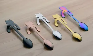 Ensemble de couverts décoratifs de qualité supérieure Cuillères et fourchettes élégantes en acier inoxydable Vaisselle élégante pour décor de salle à manger moderne - Product Image 4