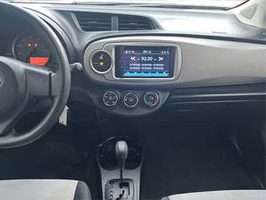 Increíble Toyota Yaris L 2014, 2 Puertas, Transmisión Automática, 4 Cilindros - Product Image 3