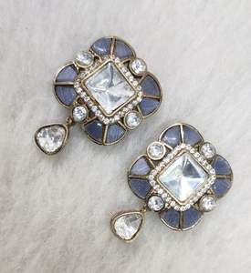 Boucles d'oreilles élégantes Kundan Boucles d'oreilles indiennes ethniques pour filles Boucles d'oreilles pour filles - Product Image 2