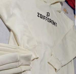 Sudaderas con capucha informales con estilo de alta calidad para hombre 2025 sudaderas con cremallera transpirable para hombre diseño personalizado venta al por mayor Jersey de algodón - Product Image 3