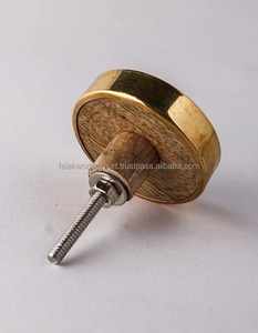 Bouton moderne en résine et laiton pour tiroirs de cuisine, armoires, armoires, armoires en bois et poignées de meubles de maison par FWE - Product Image 5