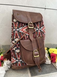 Mochila de cuero Jacquard unisex, mochila de cuero auténtico hecha a mano con nuevo diseño, Bolsa multiusos impermeable, producto a granel al por mayor - Product Image 6
