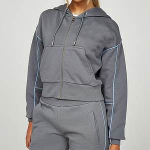 ชุดวอร์มครอปสีเทาแบบใหม่ล่าสุด พร้อมปักโลโก้ตามสั่ง ดีไซน์ขอบเย็บ สำหรับผู้หญิง สไตล์ลำลอง แฟชั่นไฮสตรีท ชุดจ็อกเกอร์ - Product Image 2