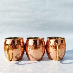 Attractive vintage finished copper mule mugs with solid handle suitable for restaurants cafes and home kitchen bar essentials - Product Image 4