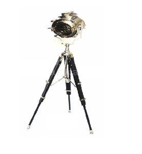 Venta caliente más en demanda al por mayor hecho a mano último diseño personalizado latón estudio búsqueda Luz - Product Image 1