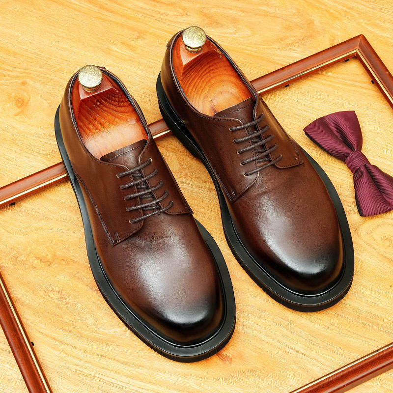 สีน้ำตาล