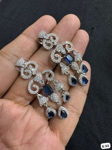 CONJUNTO DE PENDIENTES ESTILO CLÁSICO DE DIAMANTE AMERICANO PARA BODAS CONJUNTO DE PENDIENTES ESTILO CLÁSICO DE MODA PARA MUJER Y NIÑA - Product Image 2