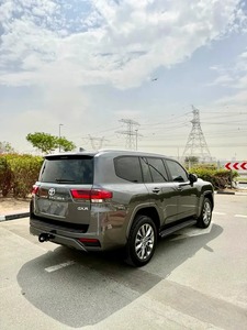 Toyota Land Cruiser GXR 2023 SUPER LIMPIO, 4.0L, Transmisión Automática, Asientos de Cuero - Product Image 6