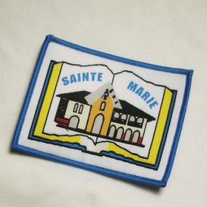 Écusson tissé personnalisé de haute qualité |   Badge personnalisé avec logo pour vestes, uniformes et vêtements de travail |   Direct d'usine - Product Image 3