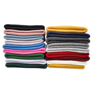 Gorro de Invierno Unisex Cálido y Transpirable de Poliéster/Algodón con Lazos Tejidos, Forro de Satén y Logotipo Personalizado para Deportes al Aire Libre y Ciclismo - Product Image 3