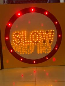 Indicador de Carretera LED de Alto Brillo |   Panel de Señalización de Tráfico Intermitente - Product Image 4