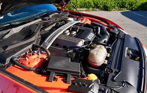 Ford Mustang Shelby GT Cabriolet d'occasion de 2016, 34 800 miles, 1 propriétaire en Californie, Coyote V8, Orange Compétition - Product Image 6