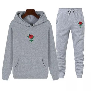 Jersey de algodón con bolsillos tipo canguro para hombre y mujer, chándales deportivos unisex con logotipo personalizado bordado, ropa de invierno, venta al por mayor, 2022 - Product Image 1