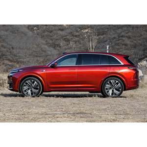 Li Auto L7 (2025) Nuevo SUV Turbo 1.5L AWD con Caja de Cambios Automática, Control de Crucero Adaptativo, Asientos de Cuero, Opciones Gasolina/Eléctrico, Neumáticos R20/R21 - Volante a la Izquierda - Product Image 5