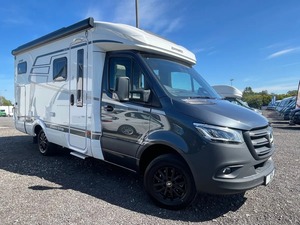 Autocaravana Usada Hymer ML T 570 Perience Automática de Lujo Mercedes RV Camper Camptruck - Product Image 4