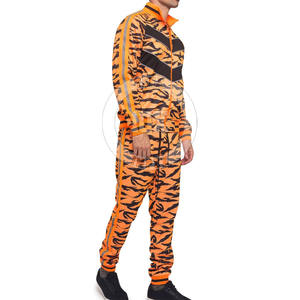 Chándal de sublimación de gimnasio de entrenamiento para hombres de alta calidad con bajo Moq, chándal de sublimación liso con diseño de logotipo personalizado para hombres - Product Image 1