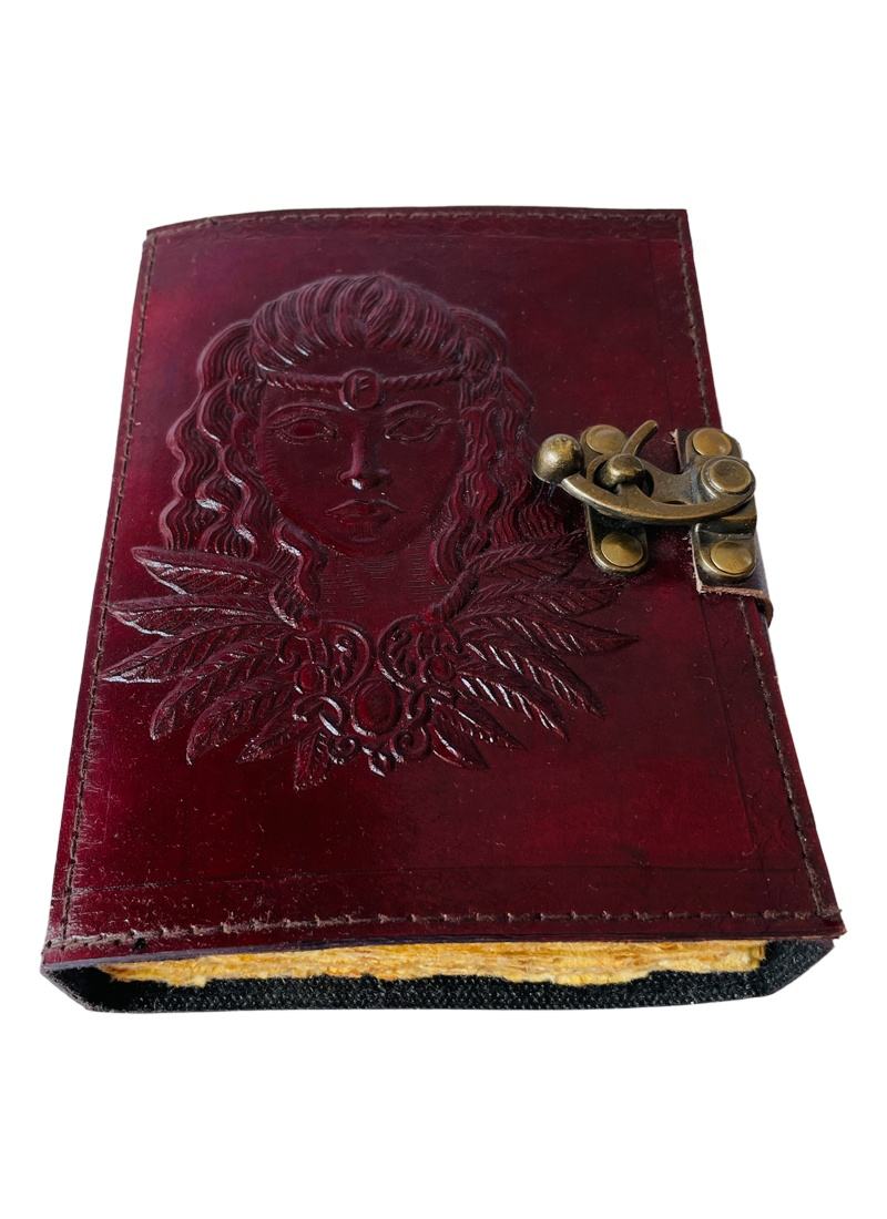 สีน้ำตาล