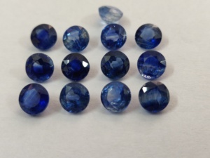 Kyanite naturelle ronde 6mm coupe à facettes-lâche excellente coupe ronde Kyanite de qualité supérieure - Product Image 3