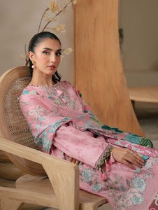 Nouveau design de salwar kameez en lawn, style pakistanais, pour femmes, qualité export, tenue formelle, léger, séchage rapide, broderie - Product Image 3