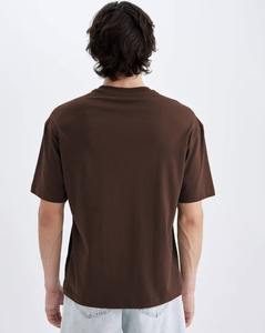 เสื้อยืดคอกลมทรงหลวมผ้าฝ้าย100% ระบายอากาศน้ำหนักเบาสีพื้น - Product Image 2