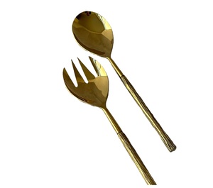 Juego de 2 servidores de ensalada dorados elegantes Diseño moderno y elegante Perfecto para servir ensaladas frescas o aperitivos con estilo - Product Image 1