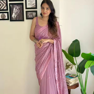 Magnifique saree en georgette, séquence Bordure de dentelle de travail et de séquence, saree de mariage, tenue de festival Designer Party wear saree - Product Image 1