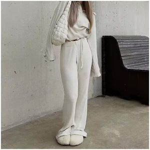 Ensembles pantalons de survêtement et sweat à capuche évasés personnalisés deux pièces vente en gros de survêtements pour femmes de haute qualité survêtement pour femmes épaule basse - Product Image 2