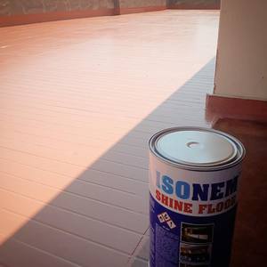 ISONEM SHINE FLOOR Cepillo líquido para interiores/exteriores de poliuretano de 2 partes que no amarillea/Revestimiento de suelo de rodillo hecho en Turquía - Product Image 4