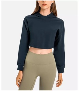 Nouveau sweatshirts pour femmes en gros de 2024 logo personnalisé unisexe avec poches vêtements d'hiver en polaire pour femmes par Maximize Wear - Product Image 6